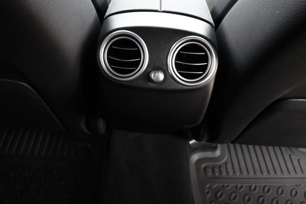 Mercedes-Benz GLC 2021