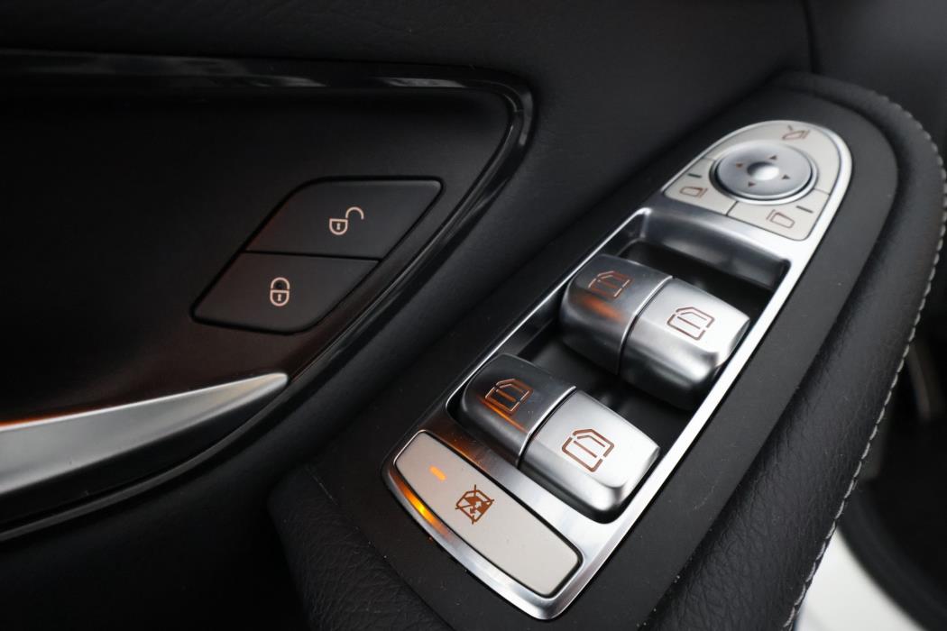 Mercedes-Benz GLC 2021