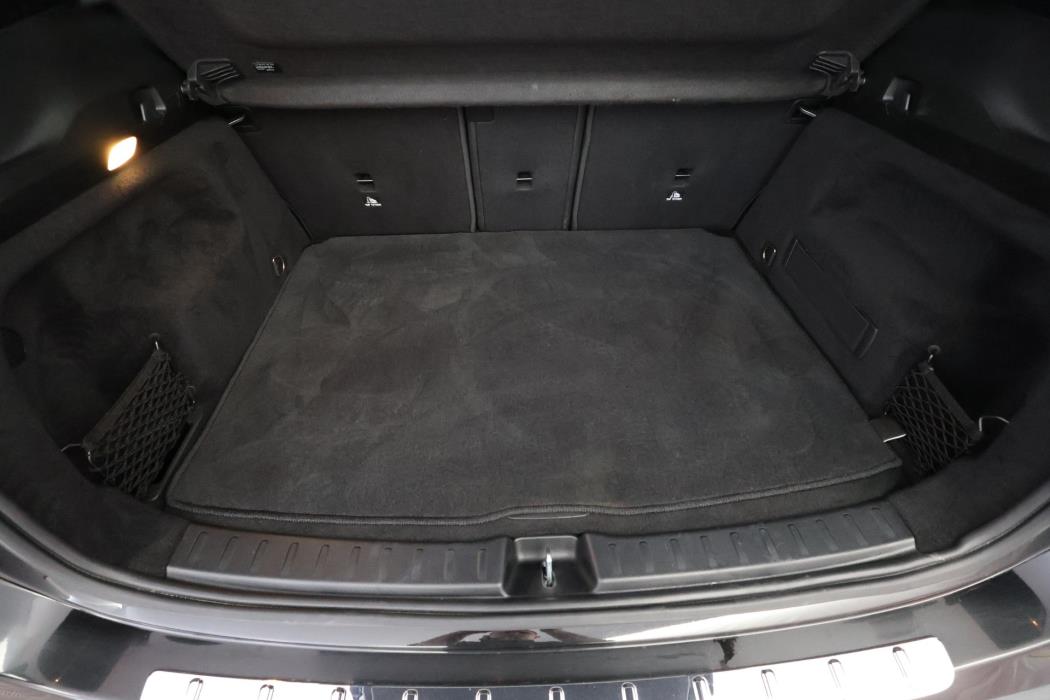 Mercedes-Benz GLA 2021