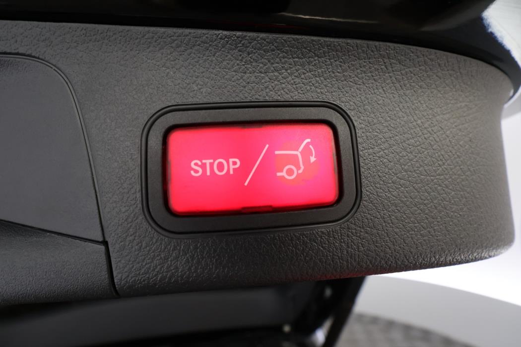 Mercedes-Benz GLA 2021