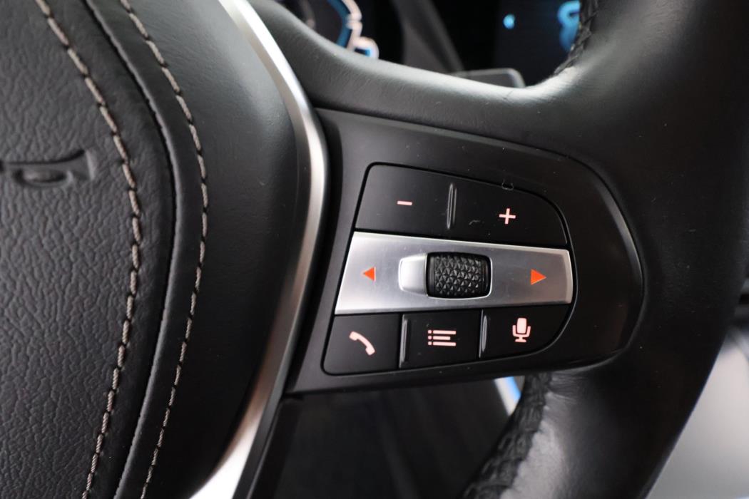BMW X5 2021
