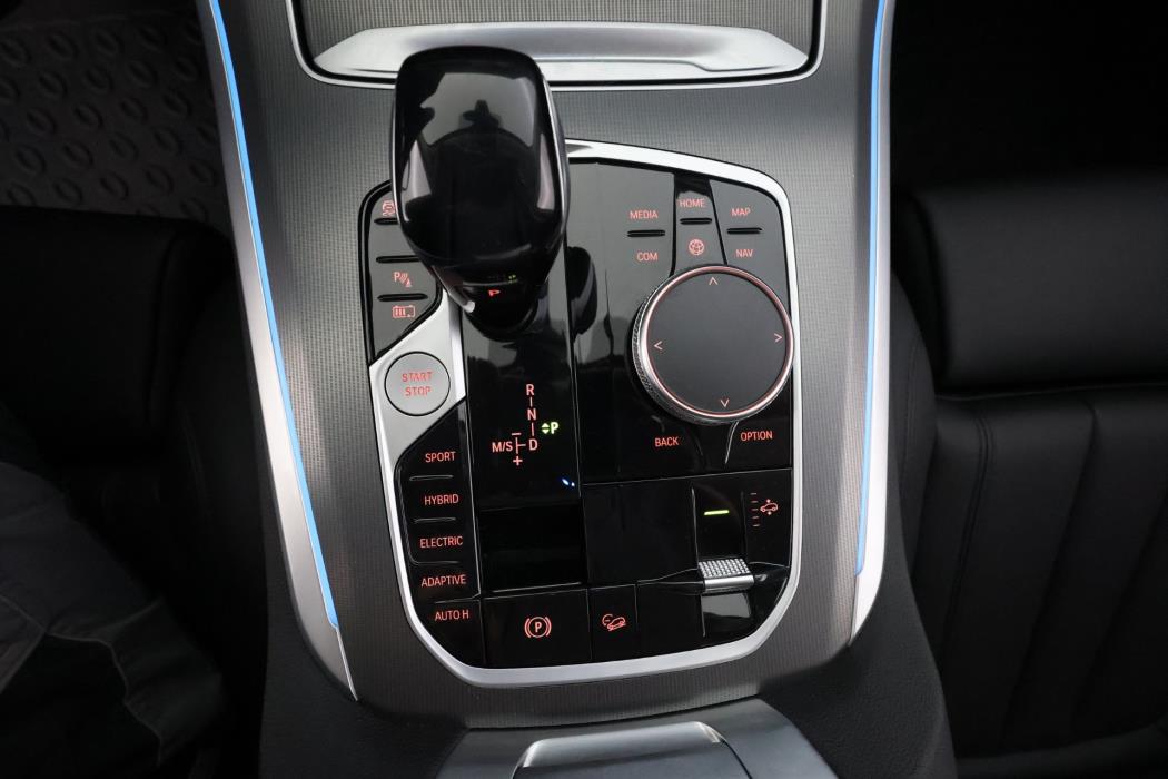 BMW X5 2021