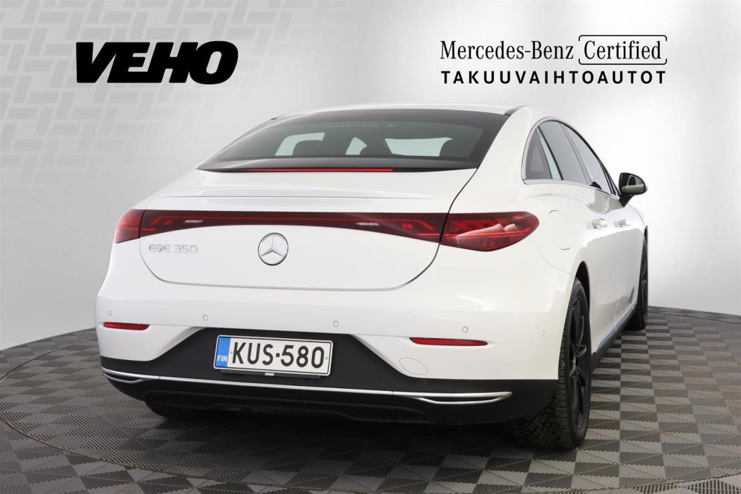 Mercedes-Benz EQE 2022
