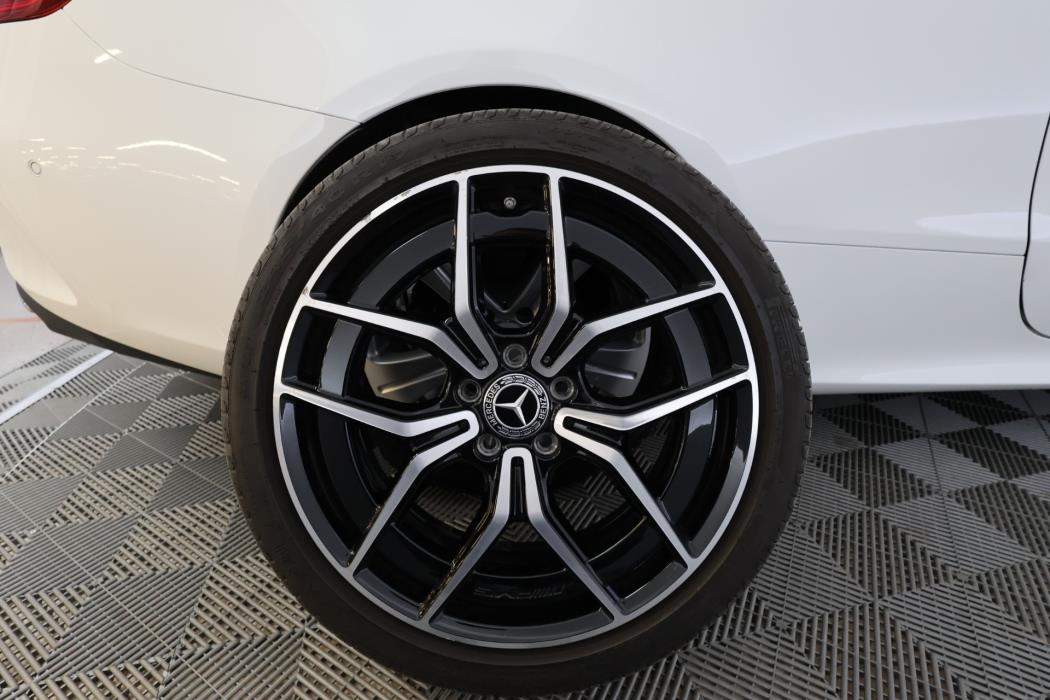 Mercedes-Benz E 2023