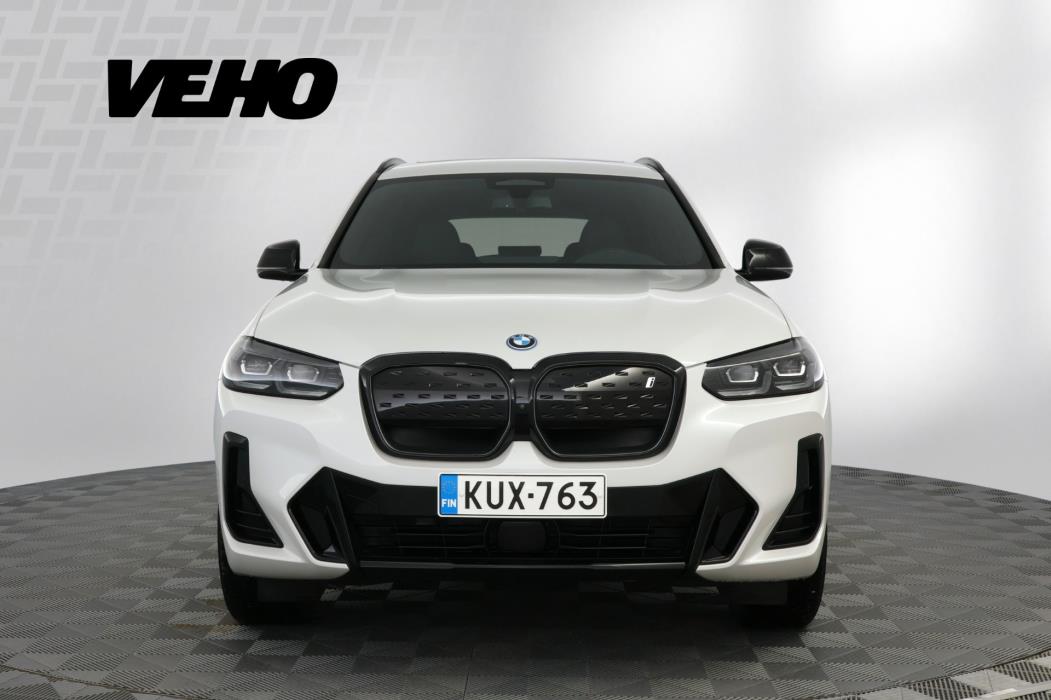 BMW iX3 2022