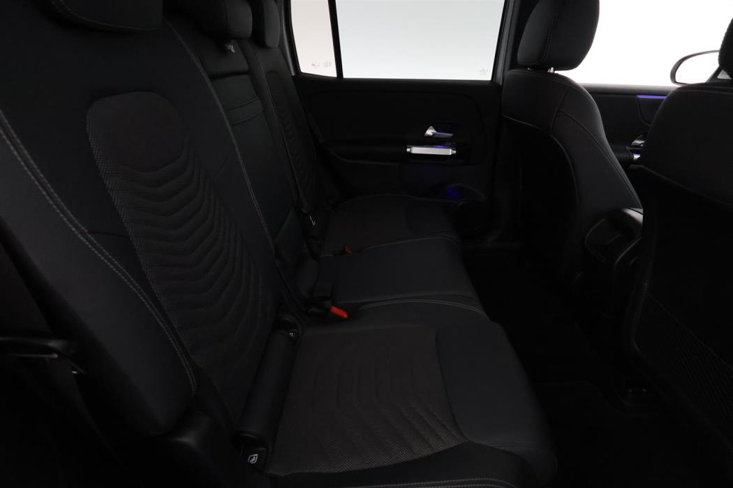Mercedes-Benz EQB 2023