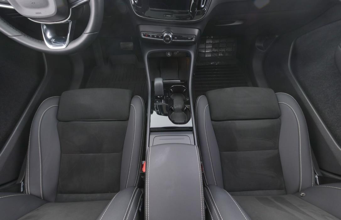 Volvo C40 2023