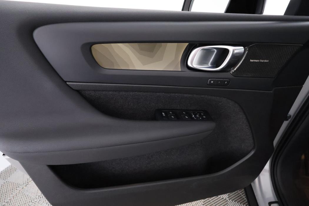 Volvo C40 2023