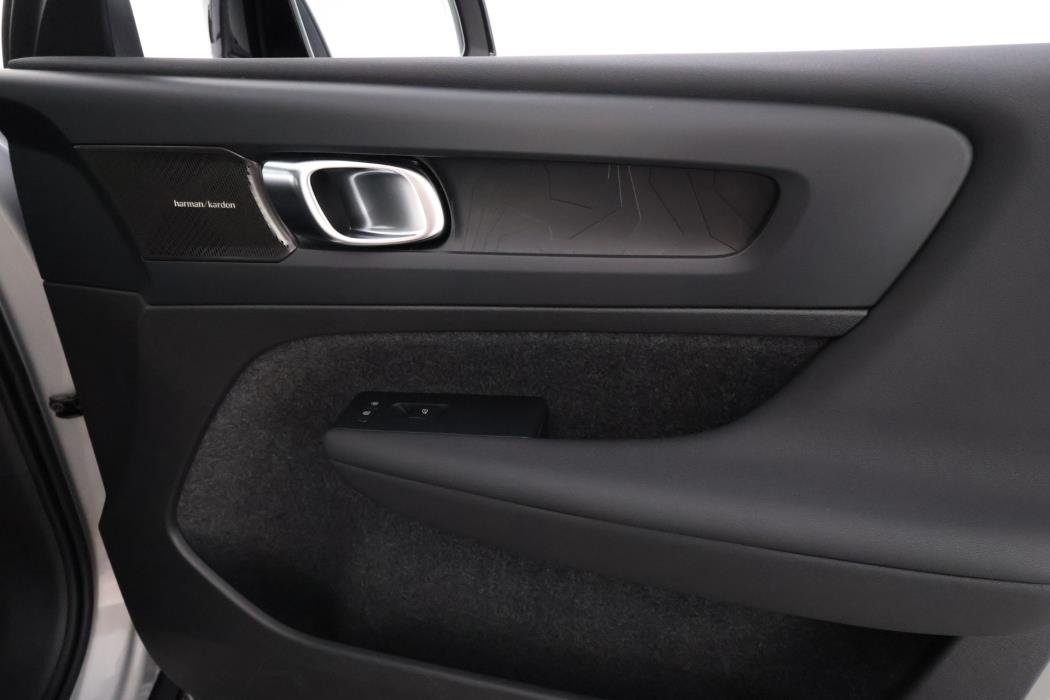 Volvo C40 2023