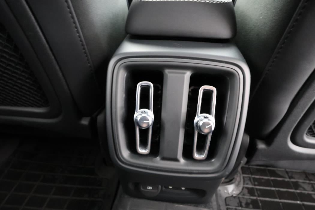 Volvo C40 2023