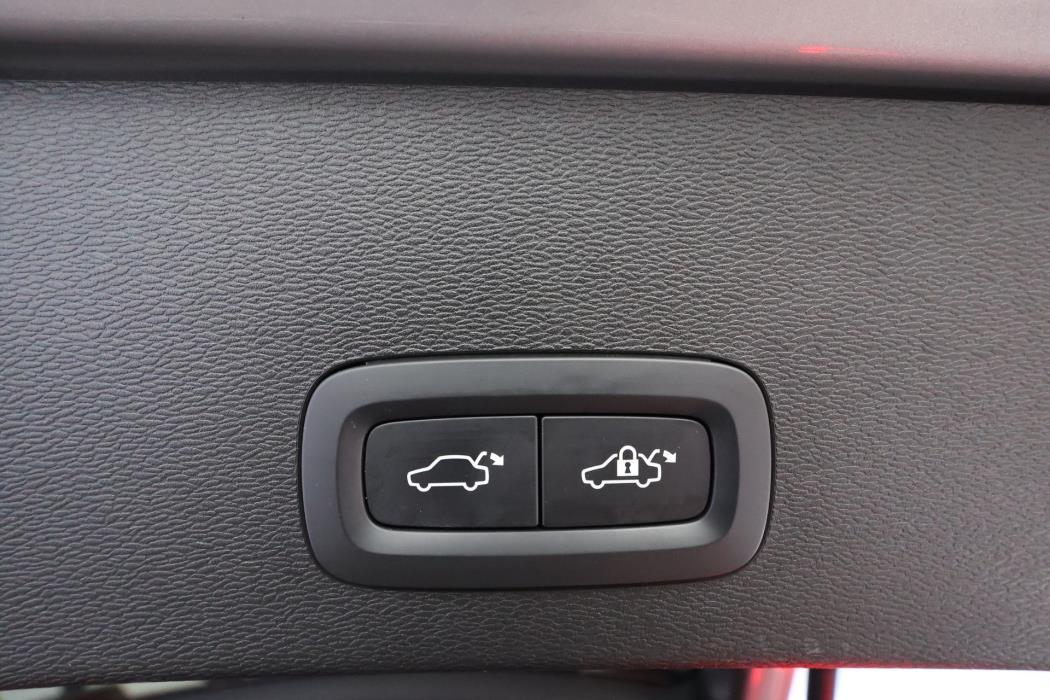 Volvo C40 2023
