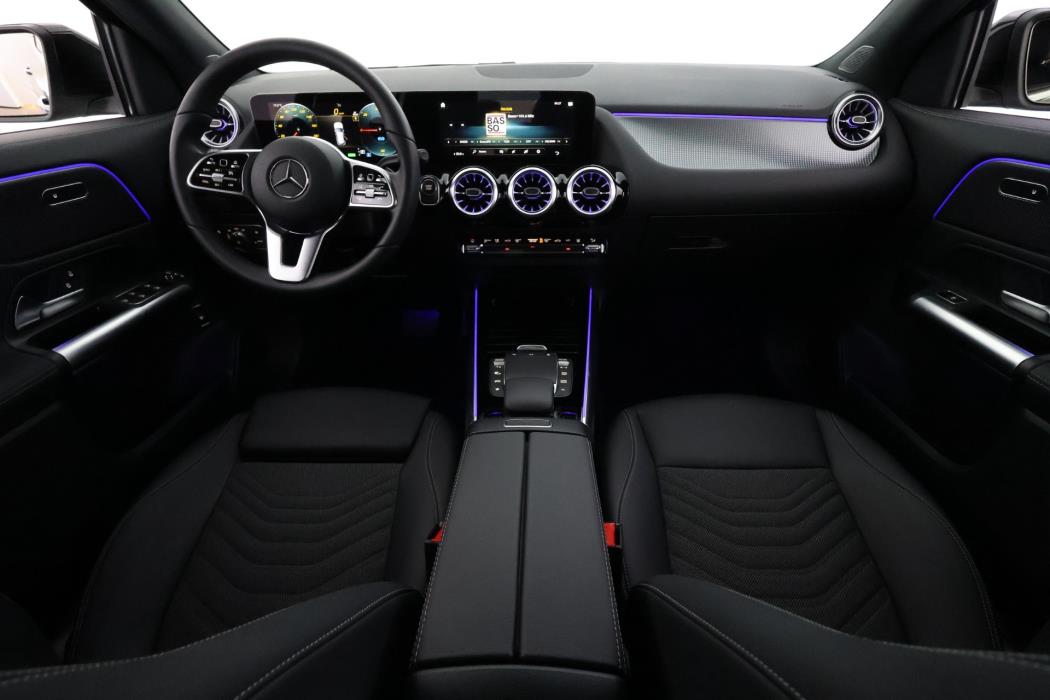 Mercedes-Benz EQA 2023