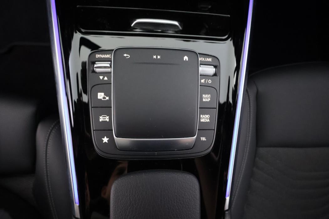 Mercedes-Benz EQA 2023