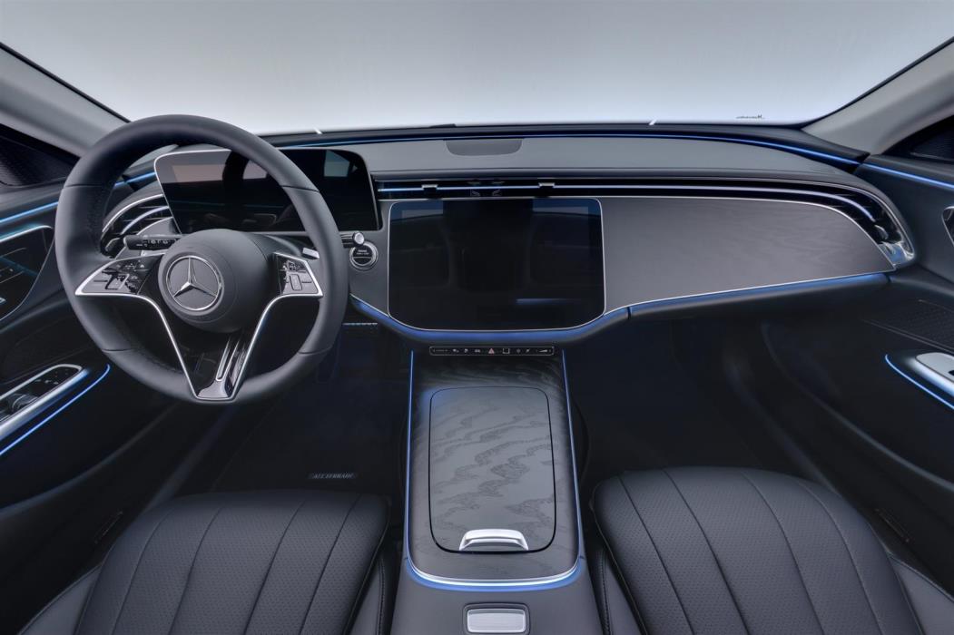 Mercedes-Benz E 2026