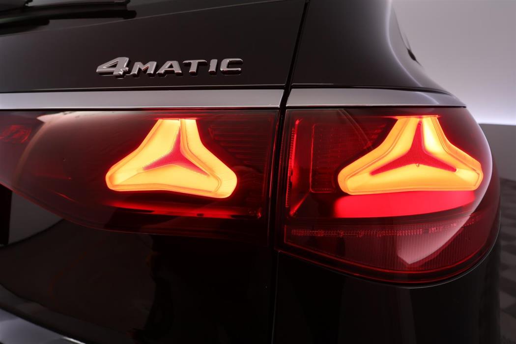 Mercedes-Benz E 2026
