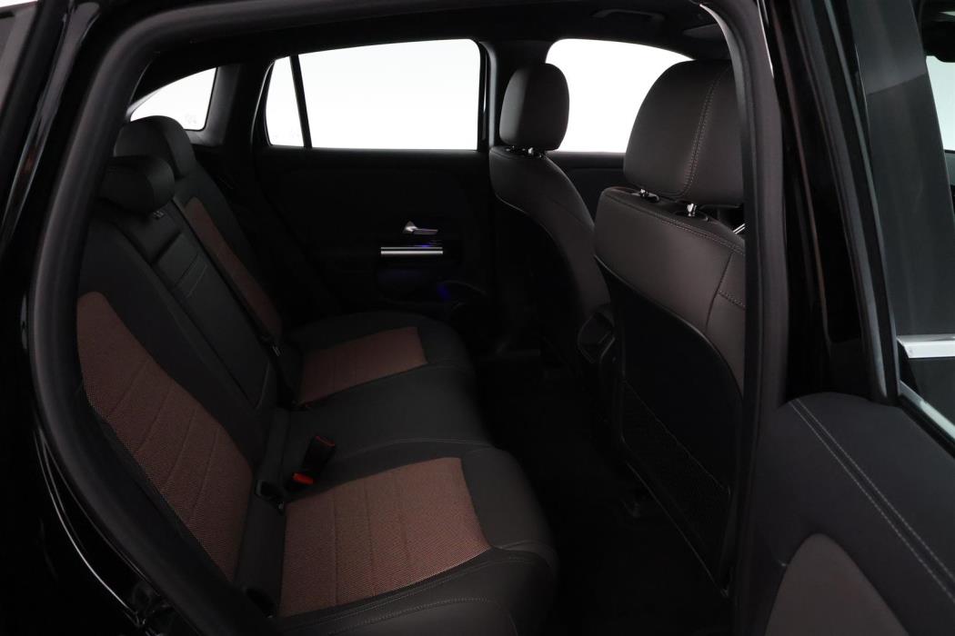 Mercedes-Benz EQA 2026