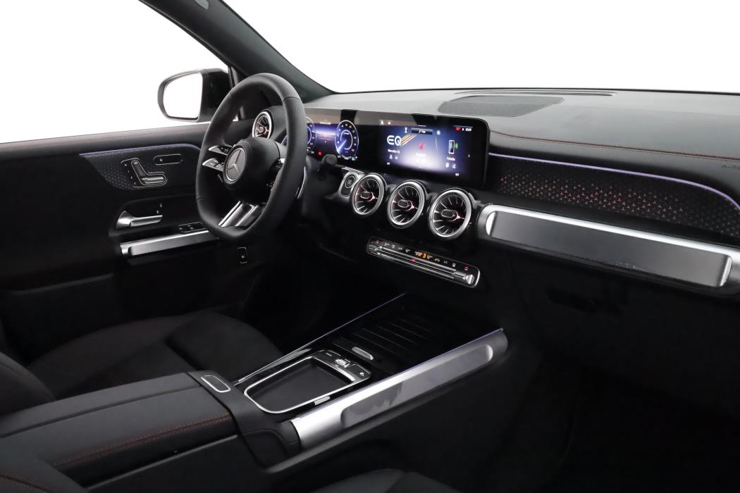 Mercedes-Benz EQB 2025