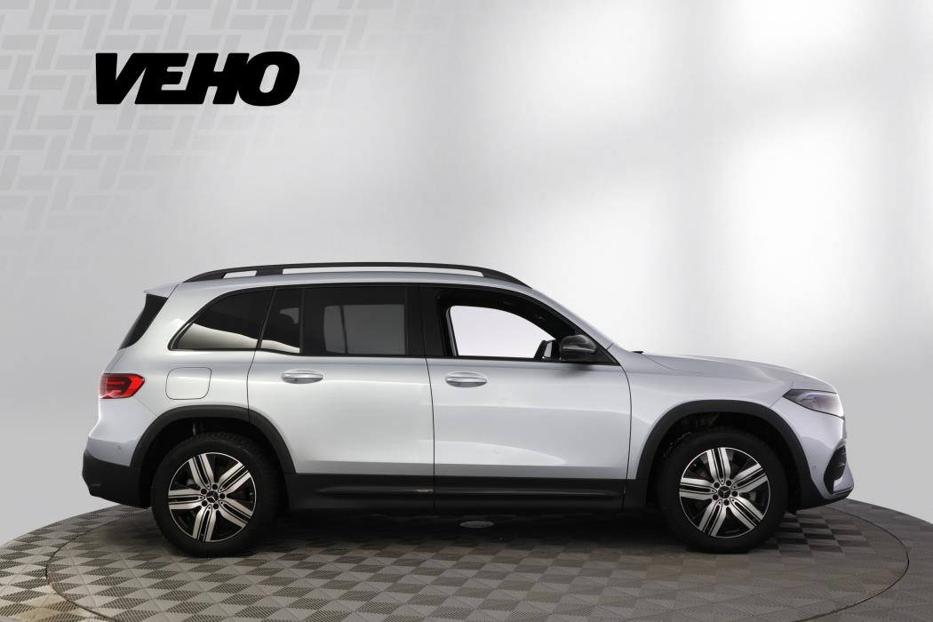 Mercedes-Benz EQB 2025