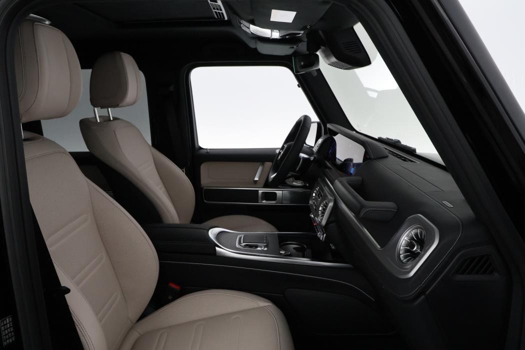 Mercedes-Benz G 2025