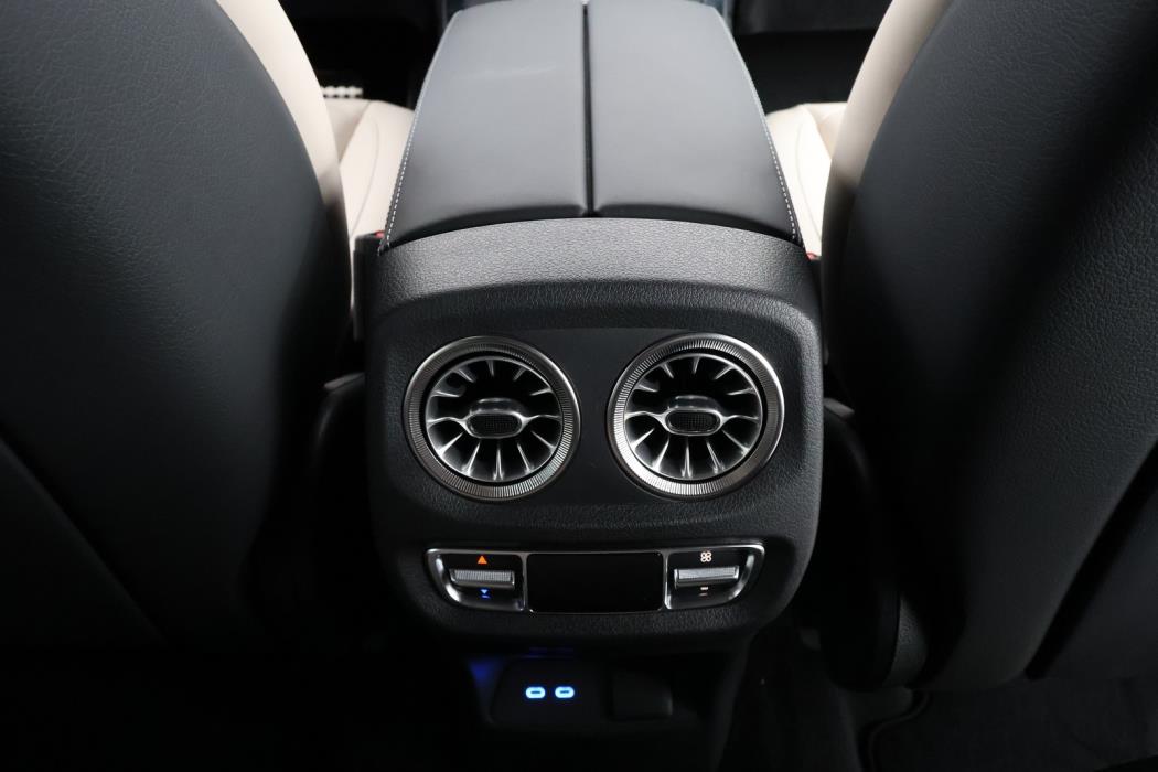 Mercedes-Benz G 2025