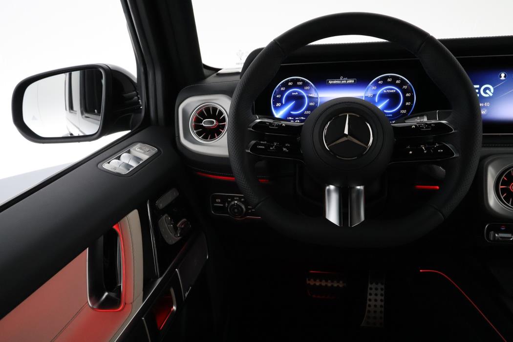 Mercedes-Benz G 2025