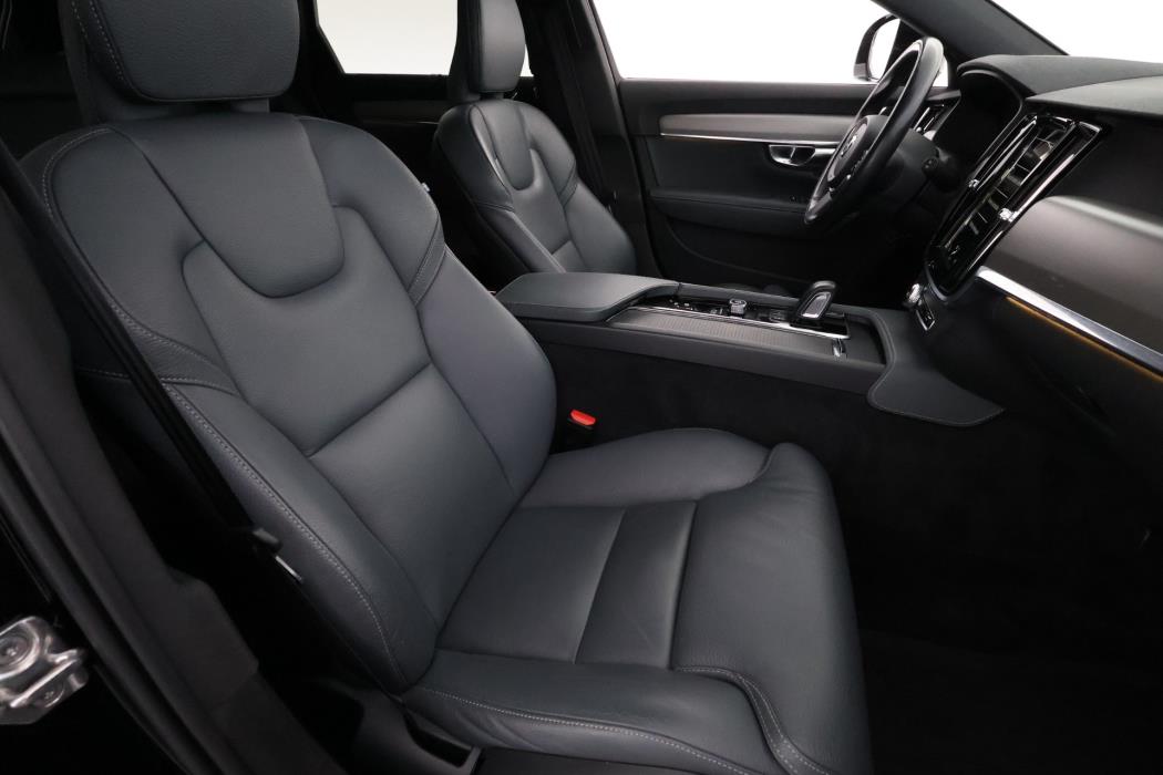 Volvo V90 Cross Country 2021