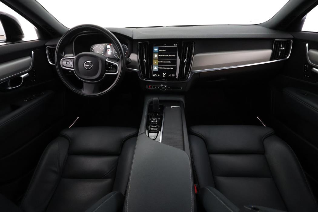 Volvo V90 Cross Country 2021