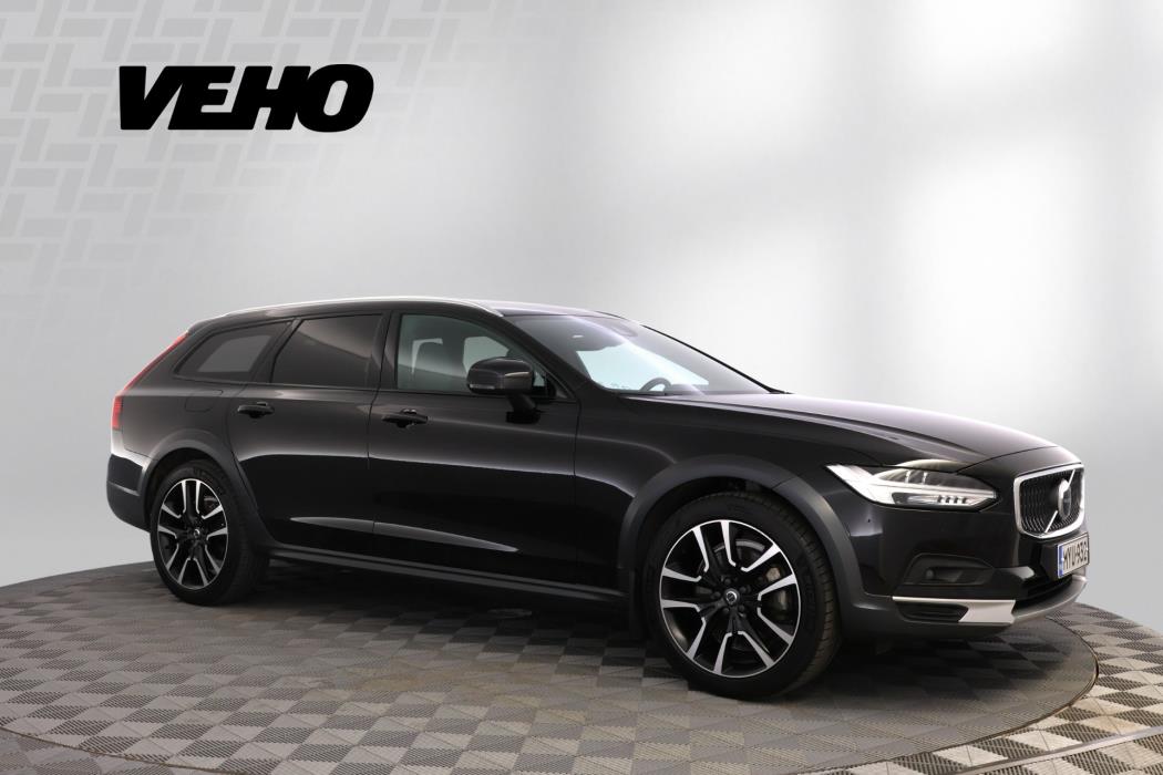 Volvo V90 Cross Country 2021