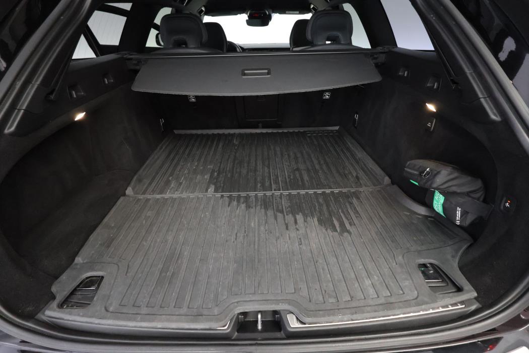 Volvo V90 Cross Country 2021