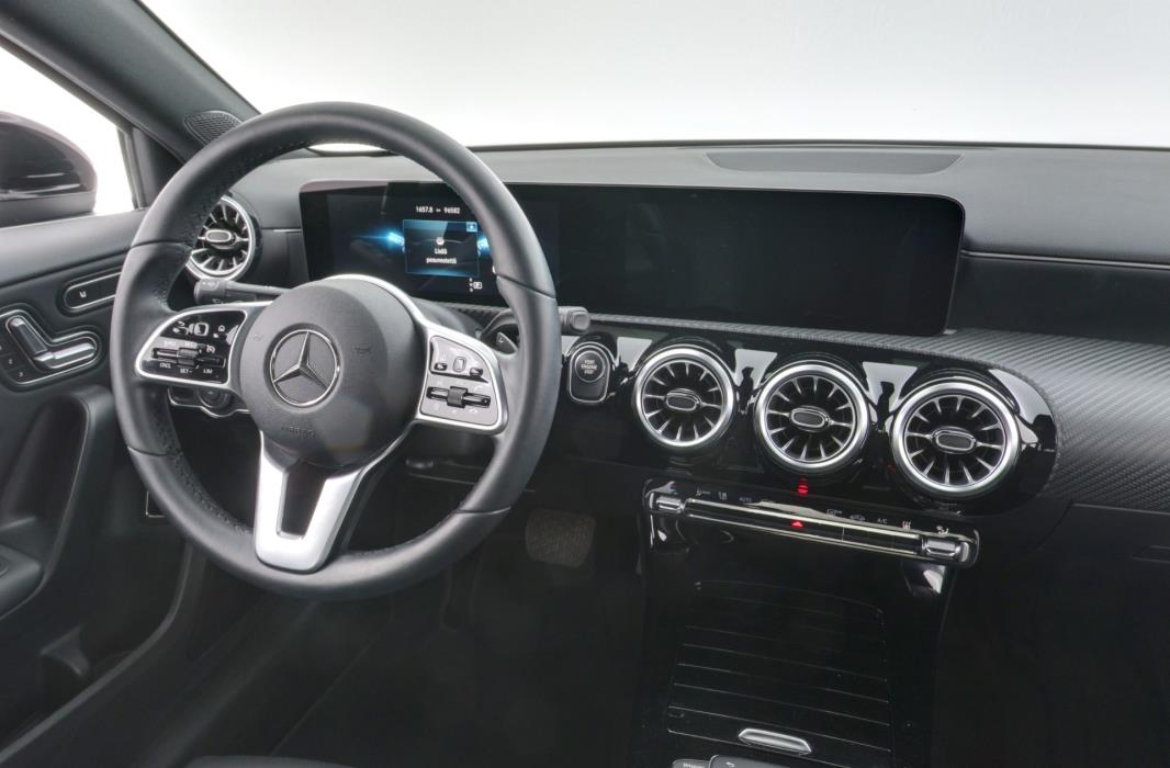 Mercedes-Benz A 2022