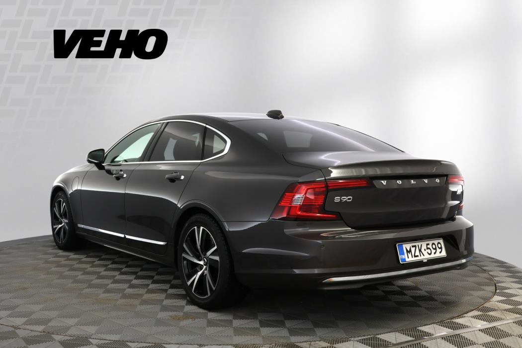 Volvo S90 2022