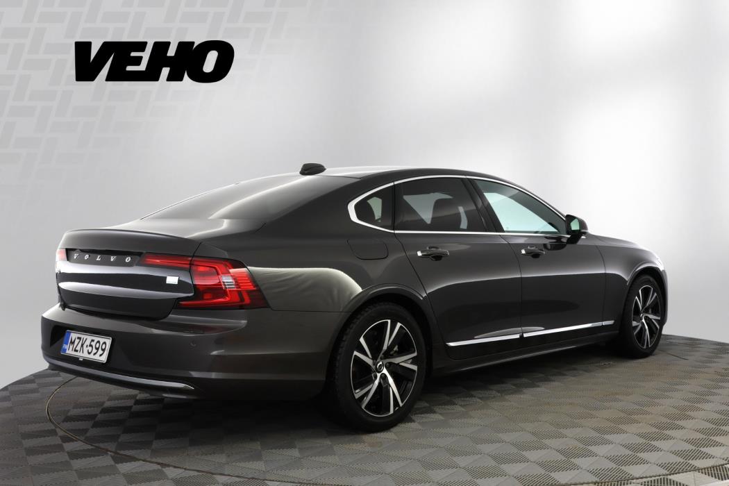 Volvo S90 2022
