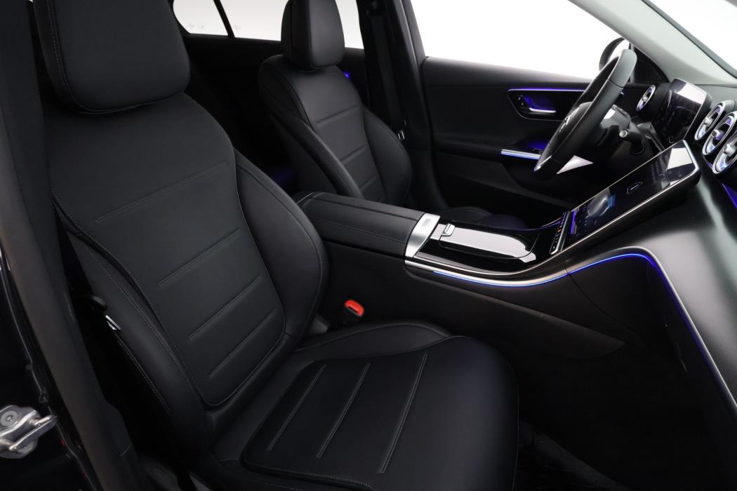 Mercedes-Benz C 2023