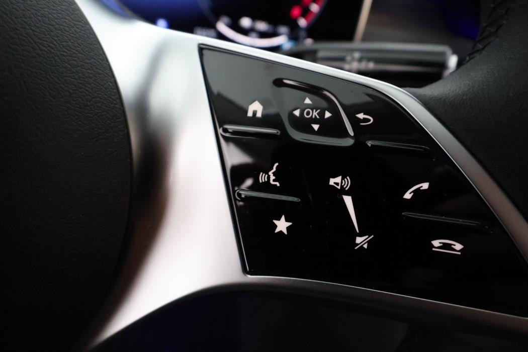 Mercedes-Benz C 2023