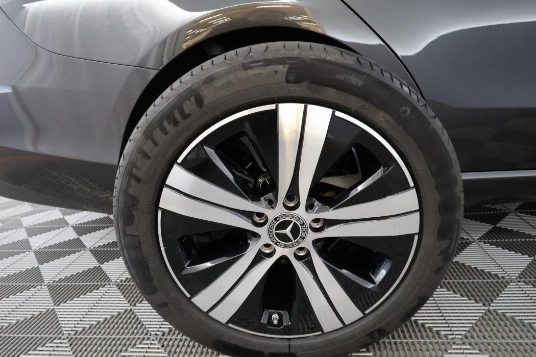 Mercedes-Benz C 2023