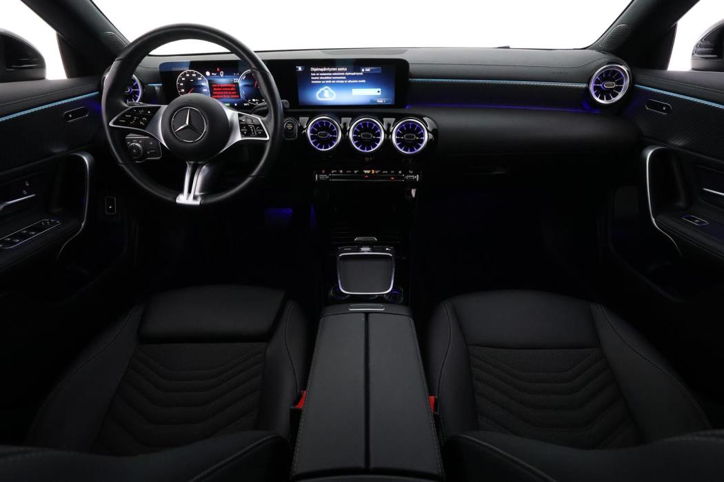 Mercedes-Benz CLA 2024