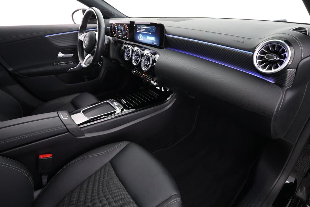 Mercedes-Benz CLA 2024