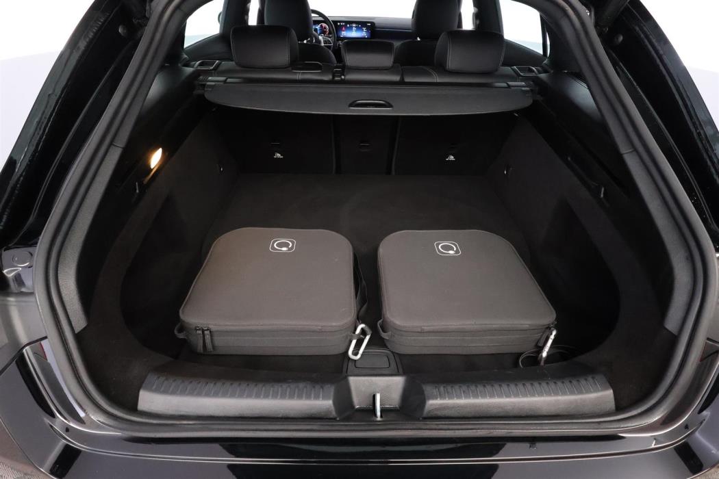 Mercedes-Benz CLA 2024