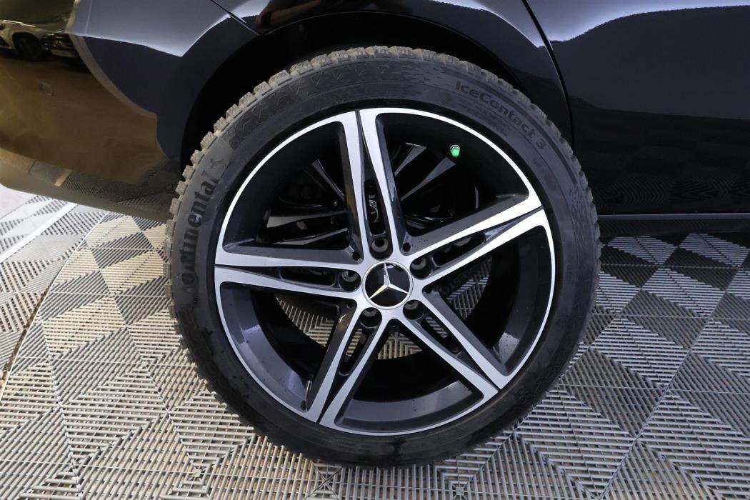 Mercedes-Benz CLA 2024