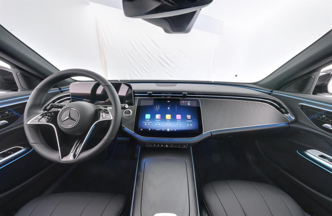 Mercedes-Benz E 2026