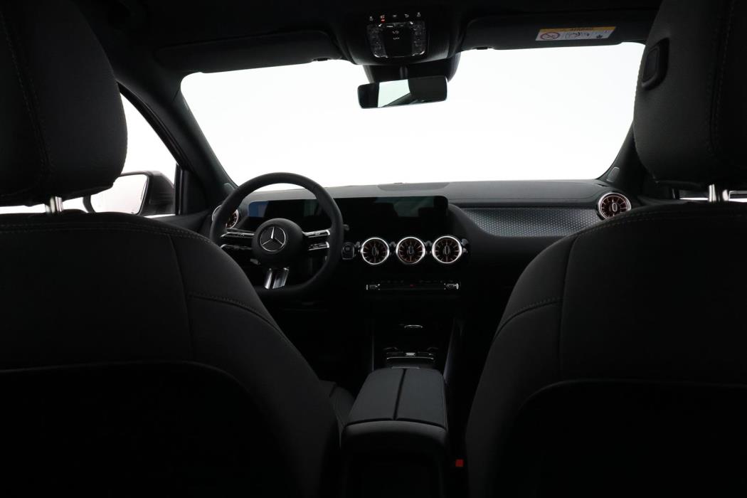 Mercedes-Benz EQA 2025