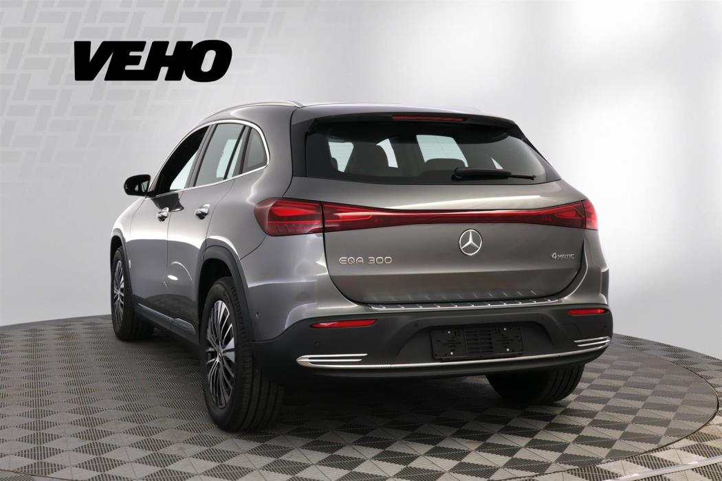 Mercedes-Benz EQA 2025