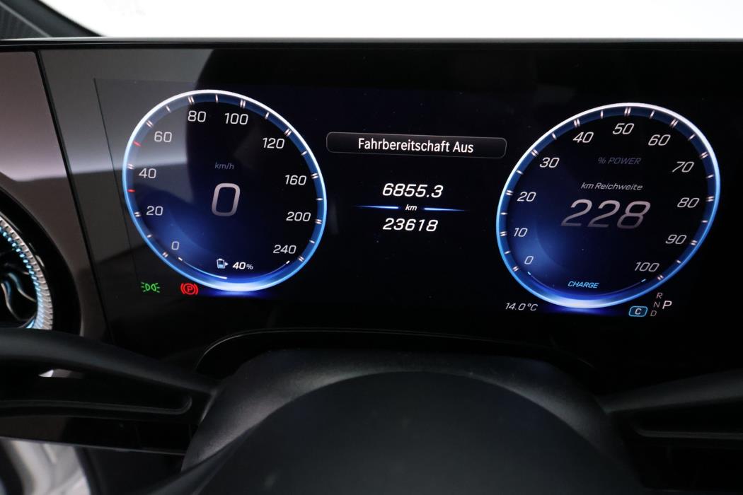 Mercedes-Benz CLA 2025