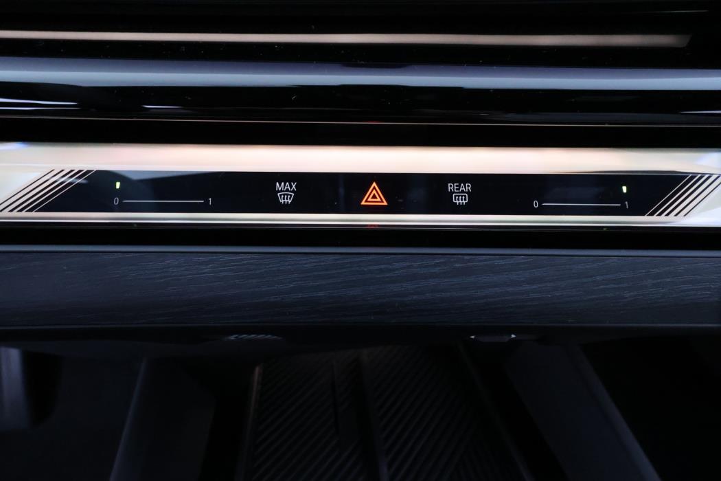 BMW i5 2025