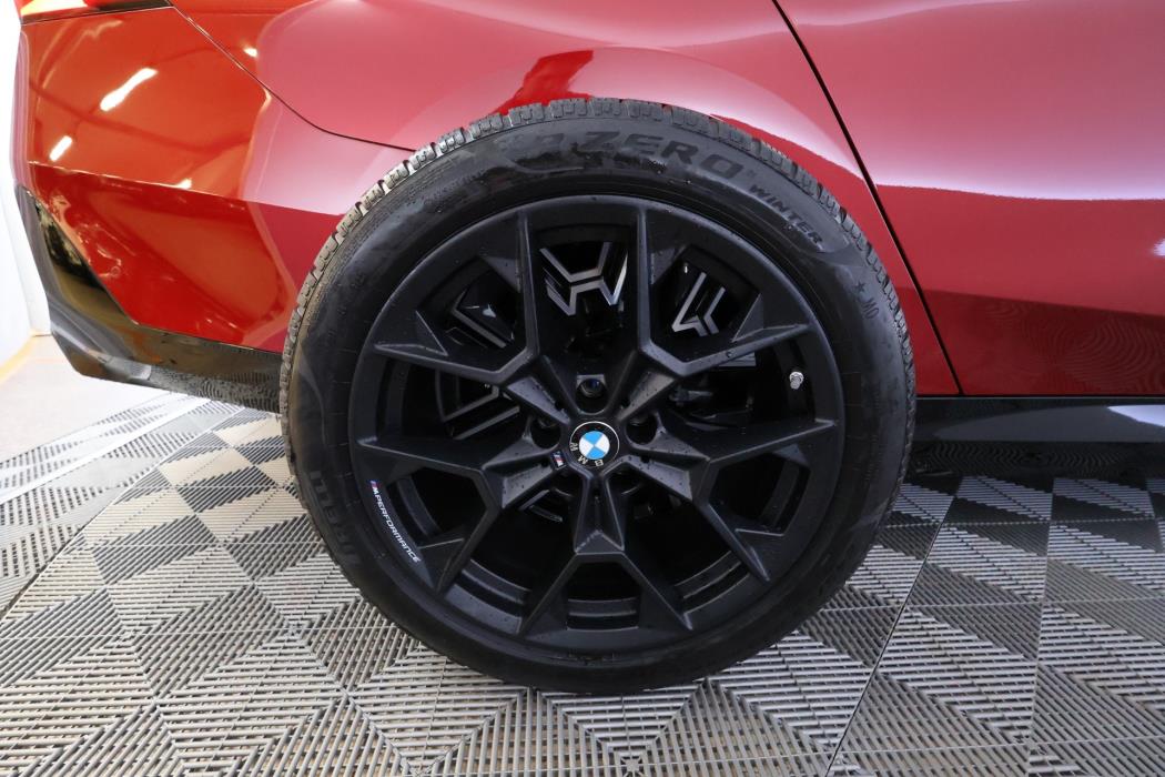 BMW i5 2025
