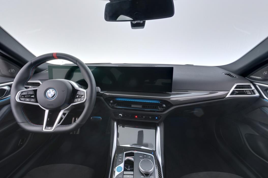 BMW i4 M60 2025