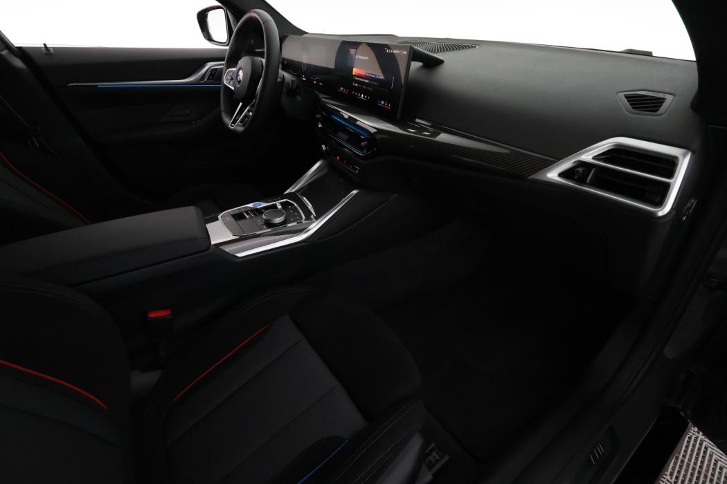 BMW i4 M60 2025