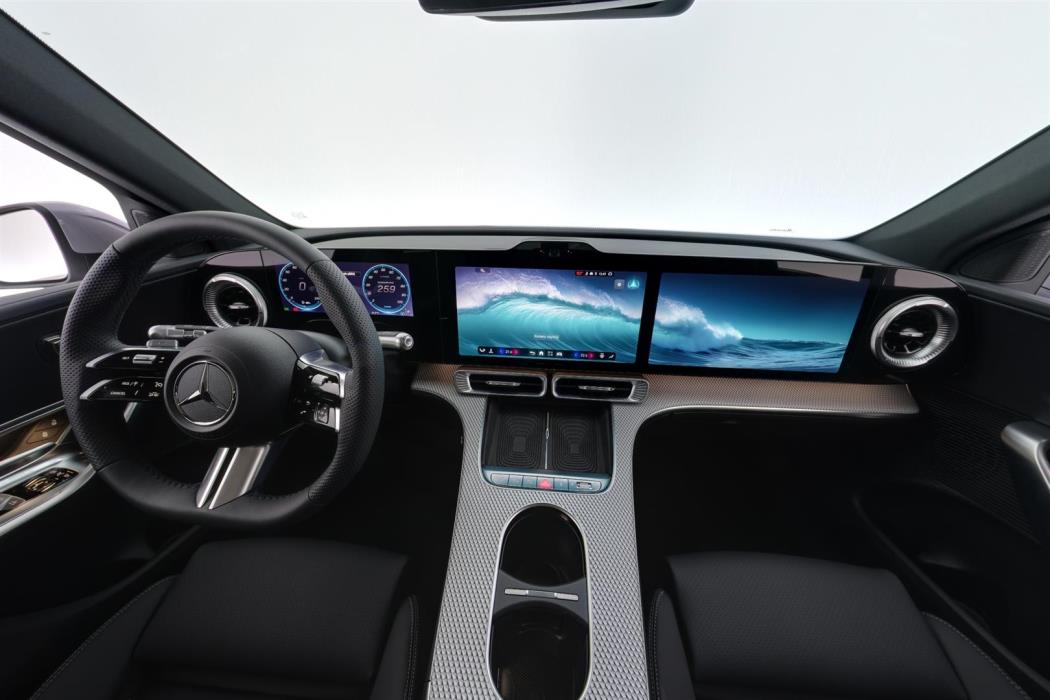 Mercedes-Benz GLC 2026