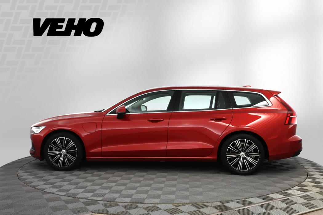 Volvo V60 2022
