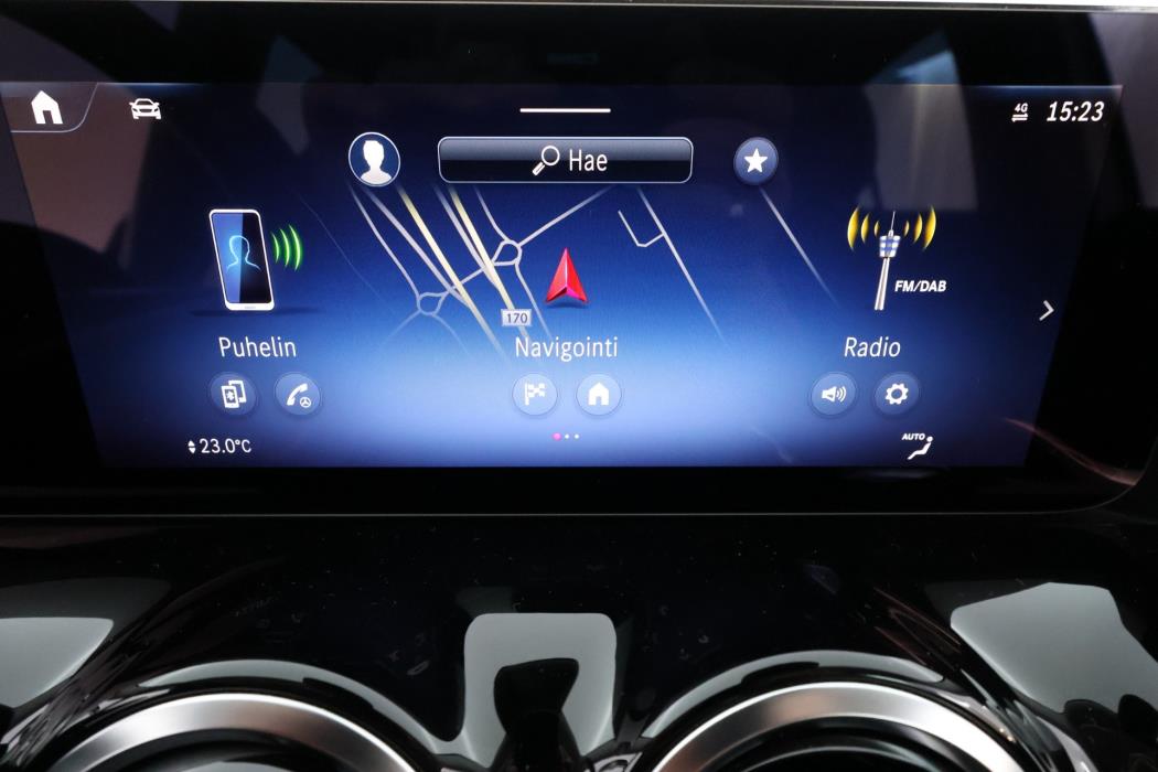 Mercedes-Benz GLA 2023